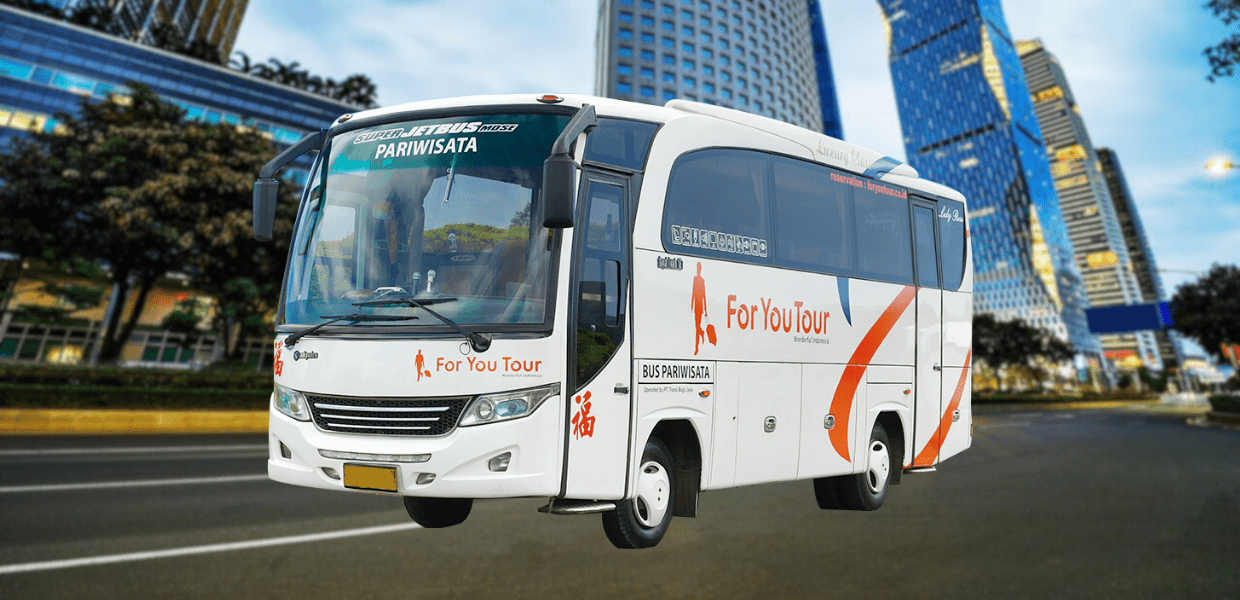 Bus medium pariwisata ForYouTour Bandung